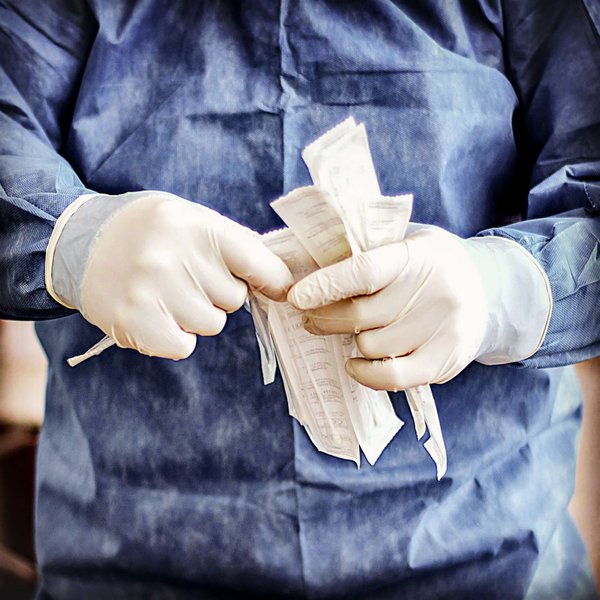 Quels sont les avantages de l'investissement en résidence avec services pour étudiants?